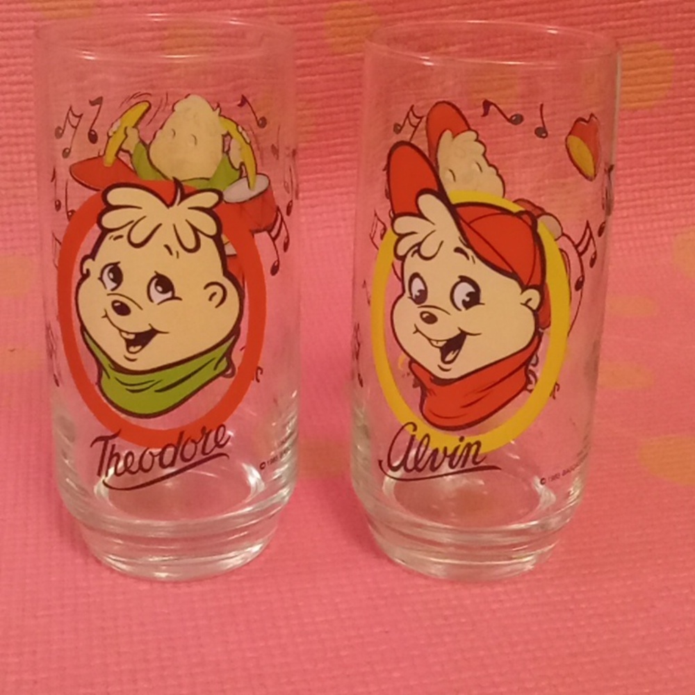 The Chipmunks 1985 Bagdasarian Productions pair of Drinking Glasses.